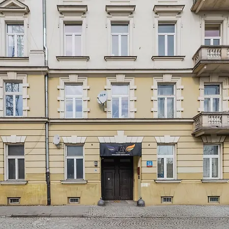 Smolna, Centrum Varsóvia